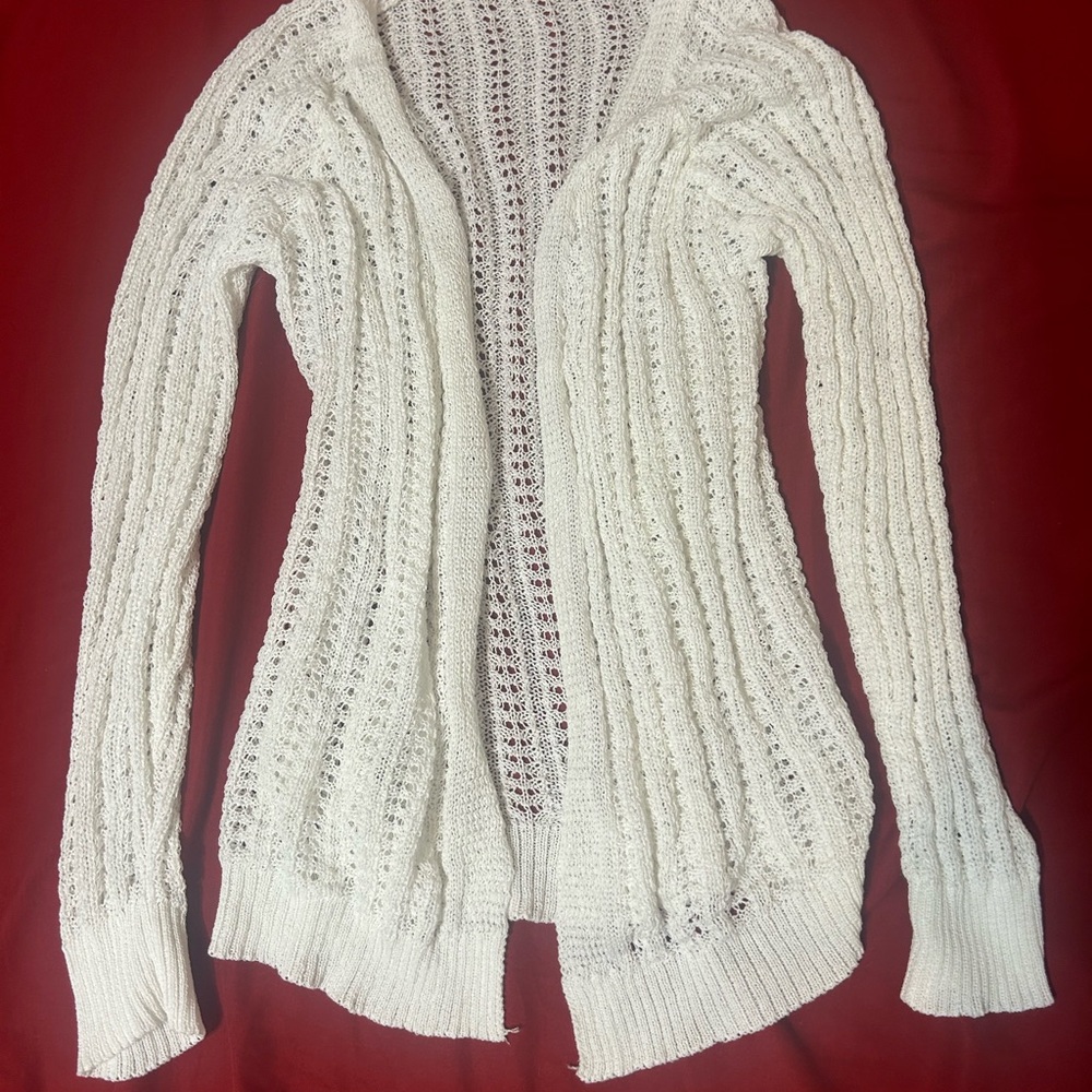 Elegant White Knit Sweater